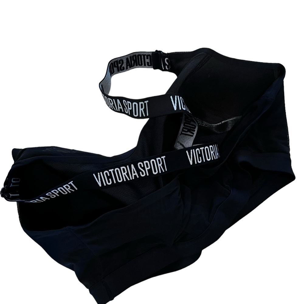 Victoria Secret padded sports bra - Picture 2 of 3
